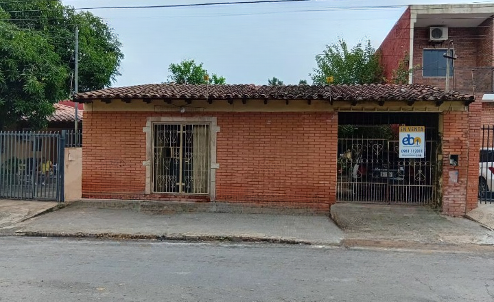 Fachada de propiedad en venta en Barrio Obrero, Asunción